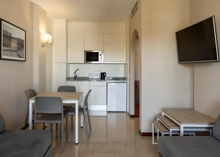 Ilunion Miramar Aparthotel