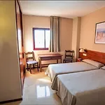 Ilunion Miramar Aparthotel 3*