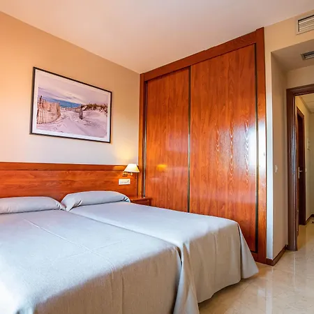 Ilunion Miramar Apart-hotel 3*