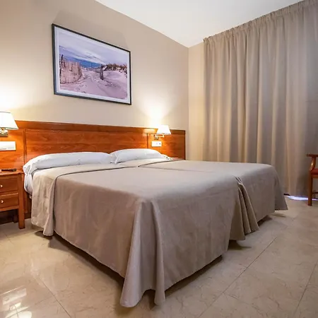 Apart-hotel Ilunion Miramar 3*