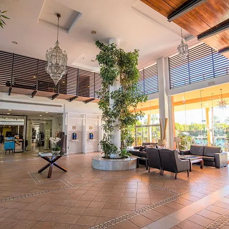 Ilunion Miramar フエンヒロラ