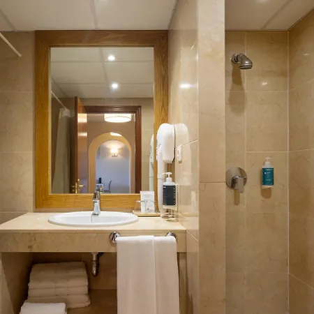 Apartmanhotel Ilunion Miramar