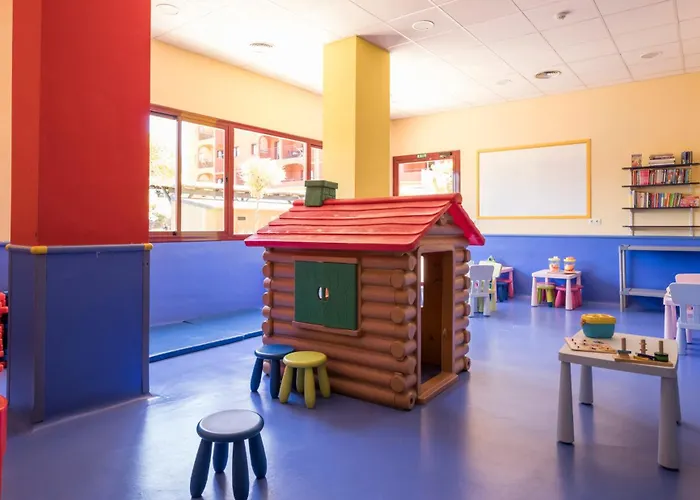 Ilunion Miramar Lejlighedshotel 3*